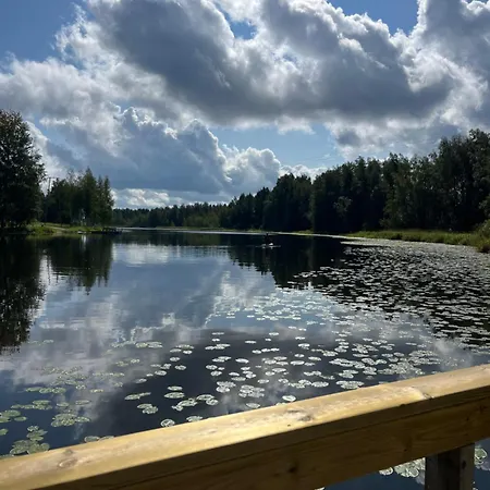 Kelluva Jokimaja Turenki