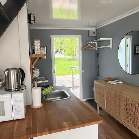 Kelluva Jokimaja Chalet